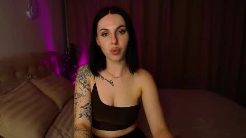 poison_inyour_mind online show from October 4, 2025, 5:55 pm