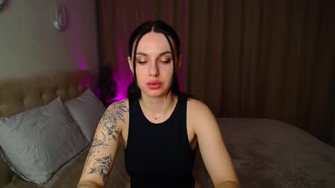 poison_inyour_mind online show from November 17, 2025, 5:19 pm