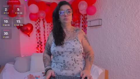 poisson_ivy_ online show from February 13, 2025, 7:35 am