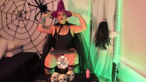 poisson_ivy_ online show from October 3, 2025, 8:28 pm