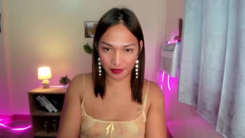 Snapshot of poisy_ivy chatting on October 30, 2025, 11:27 pm poisy_ivy online show from October 30, 2025, 11:27 pm