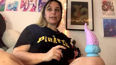 sweet angel baby  online show from February 12, 2026, 1:50 pm