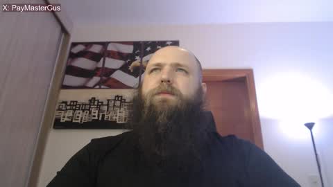 Bear online show from October 9, 2025, 2:42 am