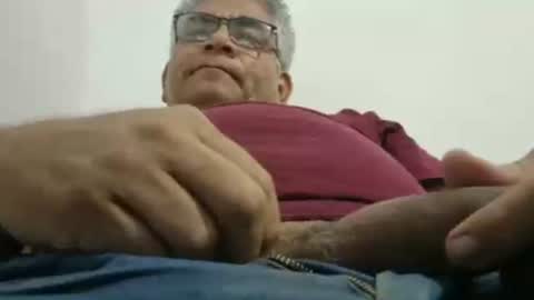 poli online show from September 30, 2025, 2:16 am