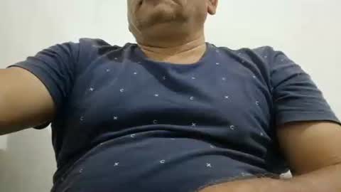 poli online show from December 3, 2025, 1:57 am