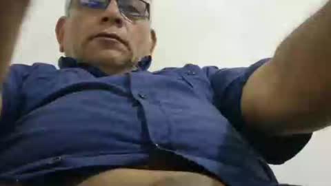 Snapshot of poli475 chatting on April 18, 2026, 7:18 pm poli online show from April 18, 2026, 7:18 pm