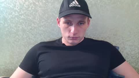 Snapshot of poliglotjoe chatting on March 4, 2025, 9:29 am Poliglot online show from March 4, 2025, 9:29 am