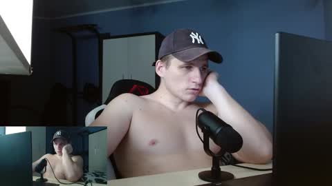 Poliglotjoe2 online show from January 16, 2026, 12:03 am