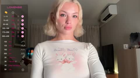 Snapshot of polino4ka69 chatting on June 19, 2026, 10:02 pm polino4ka69 online show from June 19, 2026, 10:02 pm