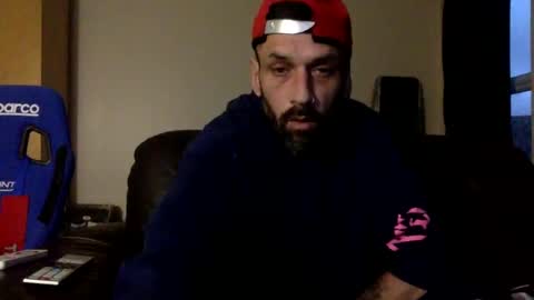 Snapshot of polla101 chatting on December 7, 2024, 4:14 pm aquiles online show from December 7, 2024, 4:14 pm