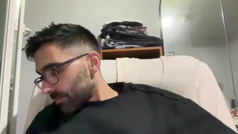 pollabeta online show from November 2, 2025, 5:32 am