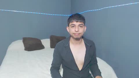 Snapshot of pollocol4u chatting on February 28, 2026, 10:33 pm pollocol4u online show from February 28, 2026, 10:33 pm