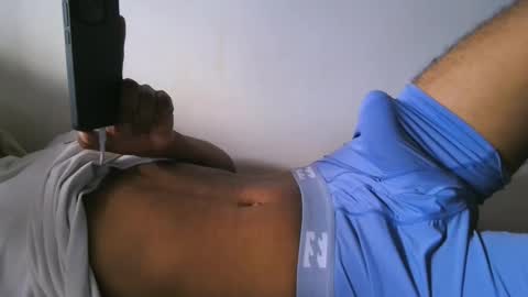 polluelovrg online show from April 19, 2026, 11:42 am