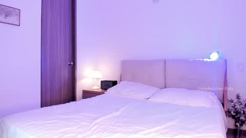 Snapshot of polly_____ chatting on November 1, 2025, 12:12 am Polly online show from November 1, 2025, 12:12 am