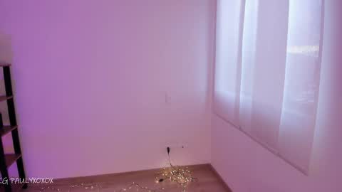 Polly online show from March 29, 2026, 10:43 pm