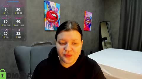 Polly online show from October 29, 2025, 1:19 am