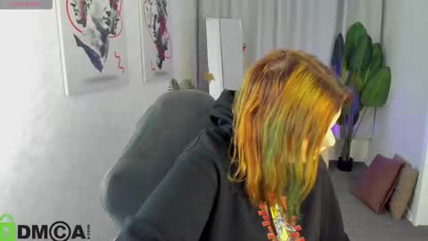 Polly online show from January 13, 2026, 1:11 am