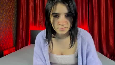 Snapshot of polly_love_ chatting on September 29, 2025, 6:07 am Polly online show from September 29, 2025, 6:07 am