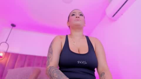 POLLY online show from March 11, 2026, 10:10 am