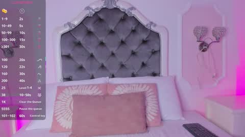 Carolina online show from October 18, 2025, 3:31 am