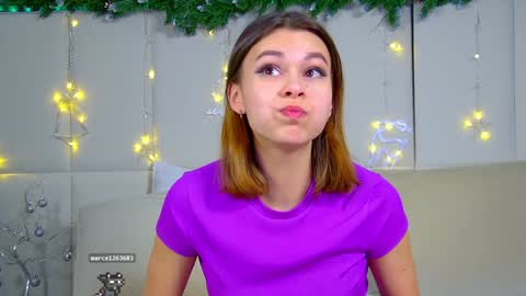 Polly online show from December 18, 2024, 6:53 am