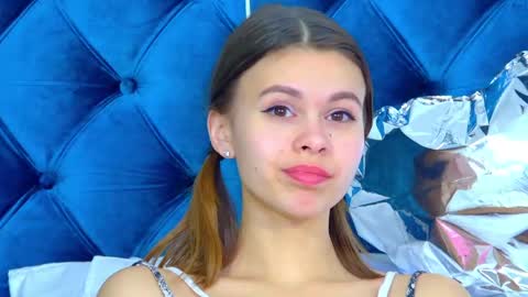 Polly online show from February 16, 2025, 1:03 am