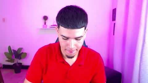 Snapshot of poloo_9 chatting on November 25, 2025, 10:43 pm Polo online show from November 25, 2025, 10:43 pm