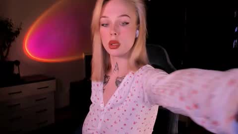 Snapshot of polusladkoye chatting on March 1, 2026, 11:56 am Megan.online online show from March 1, 2026, 11:56 am