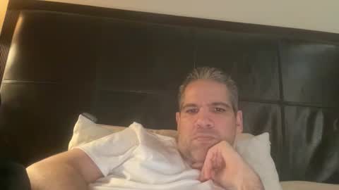 Snapshot of ponchynyc chatting on November 3, 2025, 4:19 pm PONCH online show from November 3, 2025, 4:19 pm