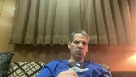 Snapshot of ponchynyc chatting on November 4, 2025, 4:22 am PONCH online show from November 4, 2025, 4:22 am