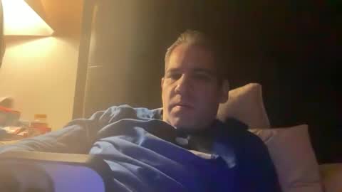 Snapshot of ponchynyc chatting on November 5, 2025, 2:55 am PONCH online show from November 5, 2025, 2:55 am