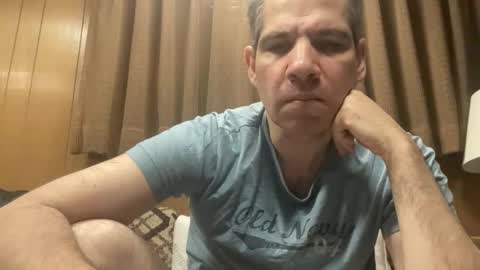 Snapshot of ponchynyc chatting on November 11, 2025, 5:18 am PONCH online show from November 11, 2025, 5:18 am