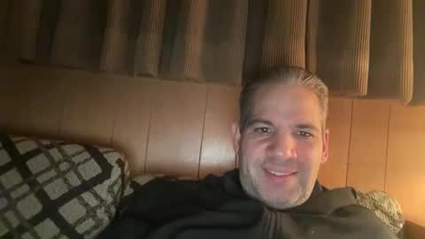 Snapshot of ponchynyc chatting on November 16, 2025, 5:46 am PONCH online show from November 16, 2025, 5:46 am