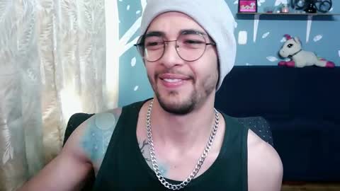 ponzothc online show from October 1, 2025, 7:09 pm