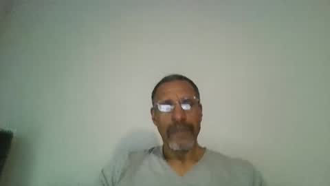 poolguy2496 online show from November 25, 2025, 6:19 pm