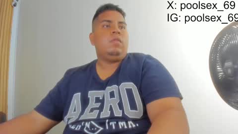 Snapshot of poolsexx_69 chatting on September 8, 2025, 11:15 pm poolsexx_69 online show from September 8, 2025, 11:15 pm