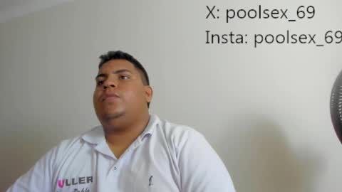 Snapshot of poolsexx_69 chatting on September 30, 2025, 6:02 pm poolsexx_69 online show from September 30, 2025, 6:02 pm