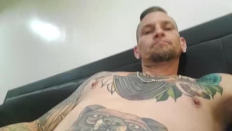 poppabee online show from January 27, 2025, 11:43 am