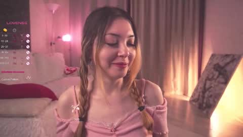 Agnes online show from September 19, 2025, 9:26 pm