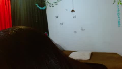 Snapshot of porcelainlux chatting on March 12, 2025, 8:31 pm porcelainlux online show from March 12, 2025, 8:31 pm