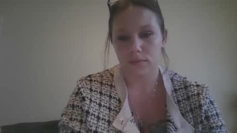 pornbwetkitty online show from September 18, 2025, 9:17 pm