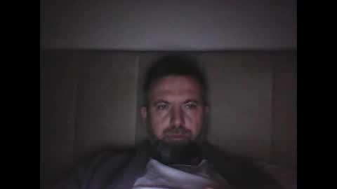 Snapshot of porw23 chatting on October 19, 2025, 11:22 am porw23 online show from October 19, 2025, 11:22 am