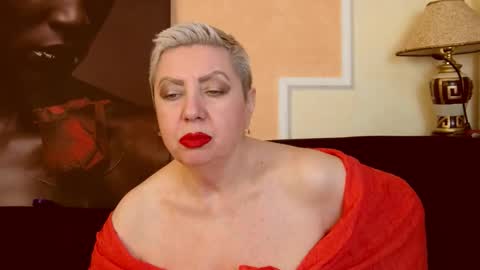 LADY POSH online show from October 24, 2025, 9:33 pm