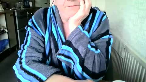 Snapshot of poshman65 chatting on January 8, 2025, 8:49 am poshman65 online show from January 8, 2025, 8:49 am