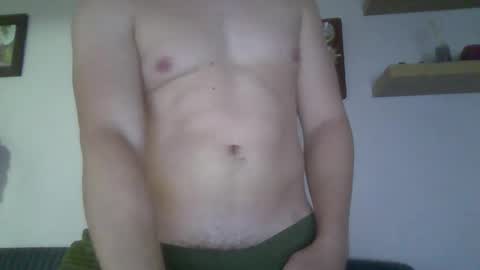 pothos3823 online show from November 25, 2025, 8:20 pm