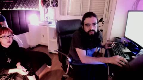 Ravena Rozz online show from July 3, 2026, 2:29 am