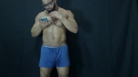 powerdmuscle online show from May 30, 2026, 1:03 am