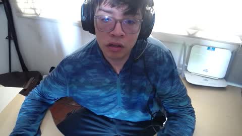 Snapshot of powerfulzeus2 chatting on October 22, 2025, 5:24 pm powerfulzeus2 online show from October 22, 2025, 5:24 pm