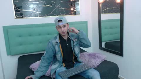   online show from June 7, 2026, 3:32 am