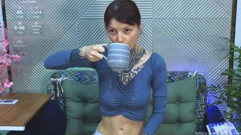 Lola online show from January 13, 2026, 5:46 am